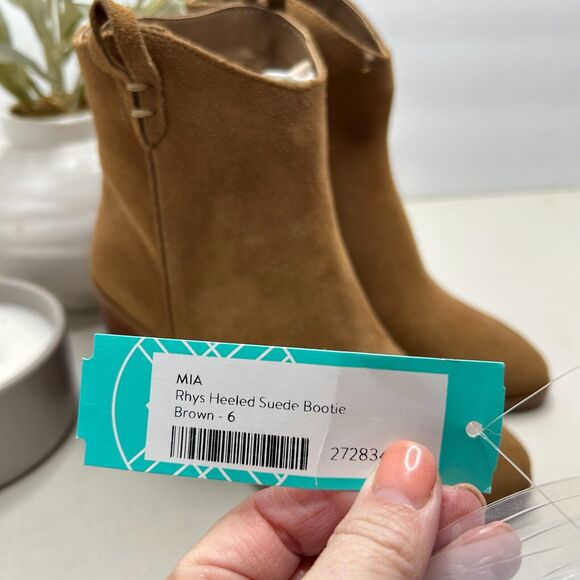 Mia Rhys Heeled Suede Bootie Leather Pull On Brown Women's US 6M NWOB - Picture 10 of 10